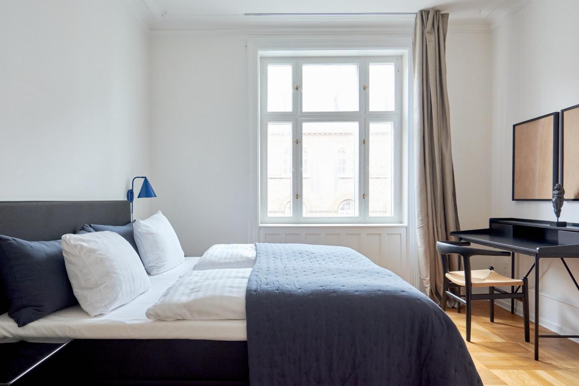 Spacious 3 Bedroom Manor Flat Next To Tivoli 코펜하겐 외부 사진